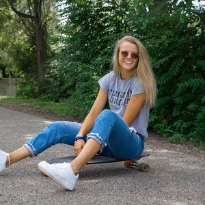 Meet your Posher, Blake